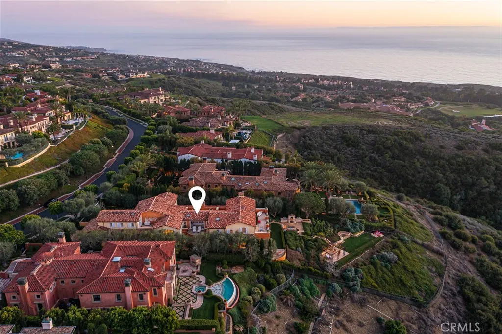 5 Pelican Vista Drive, Newport Coast, California 92657 home-pic-3