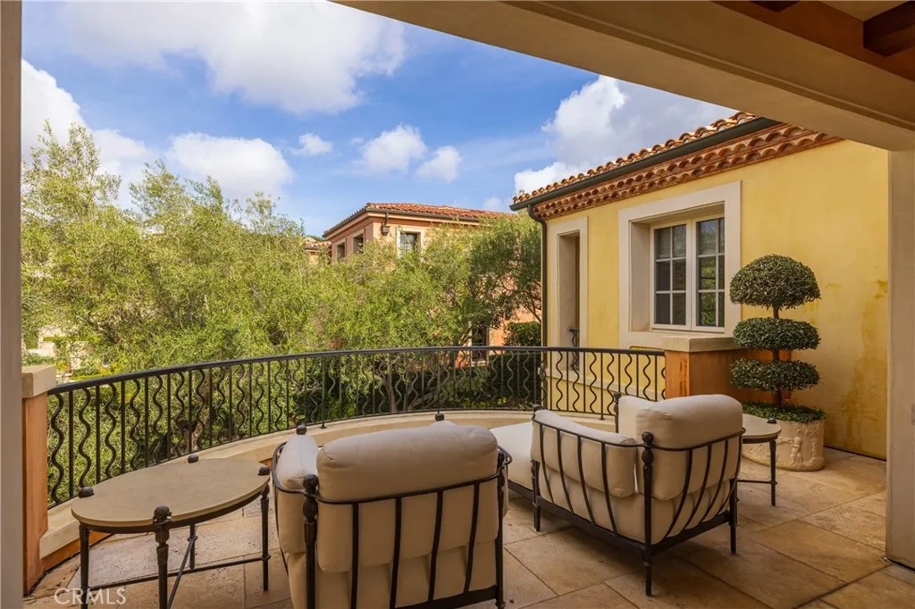 5 Pelican Vista Drive, Newport Coast, California 92657 home-pic-42