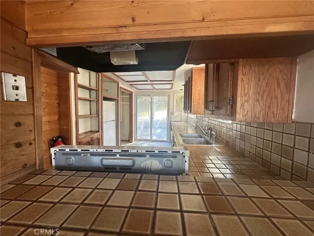 Kitchen  I
