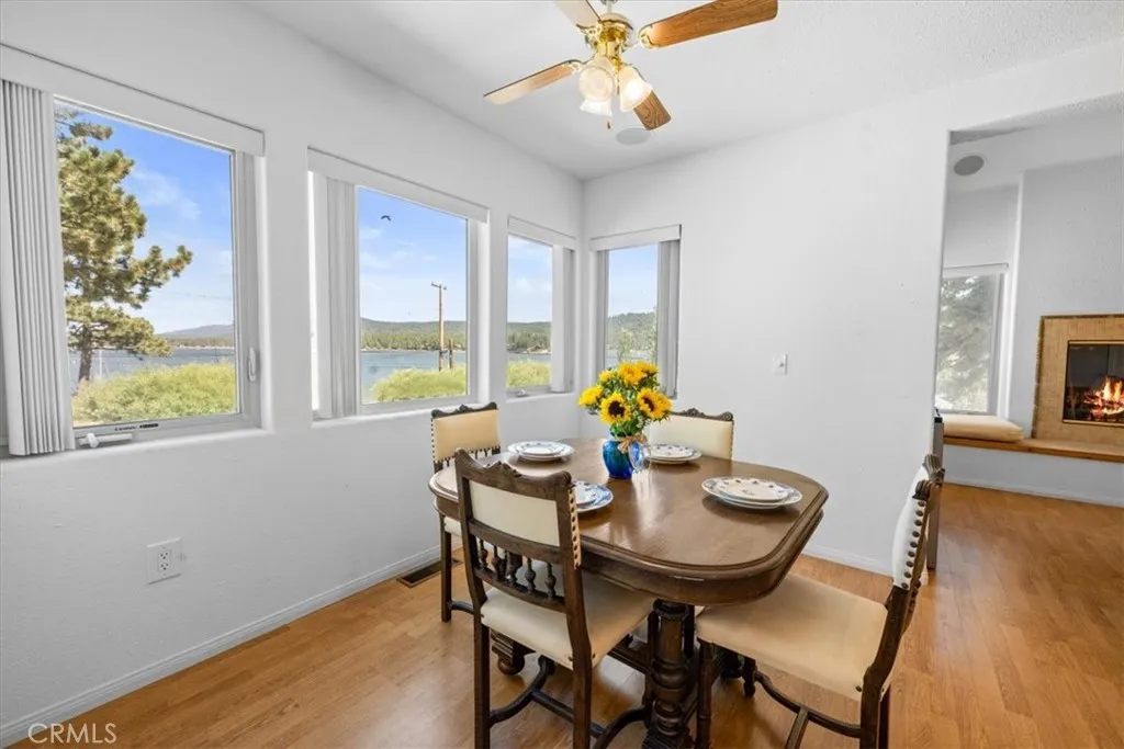 38512 North Shore Drive, Fawnskin, California 92333 home-pic-8
