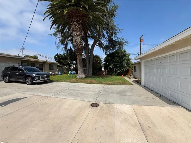 10847 La Mirada Boulevard, Whittier, California 90604