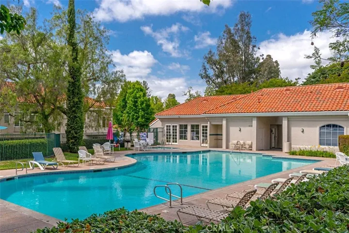 102 Cinnamon Teal, Aliso Viejo, California 92656