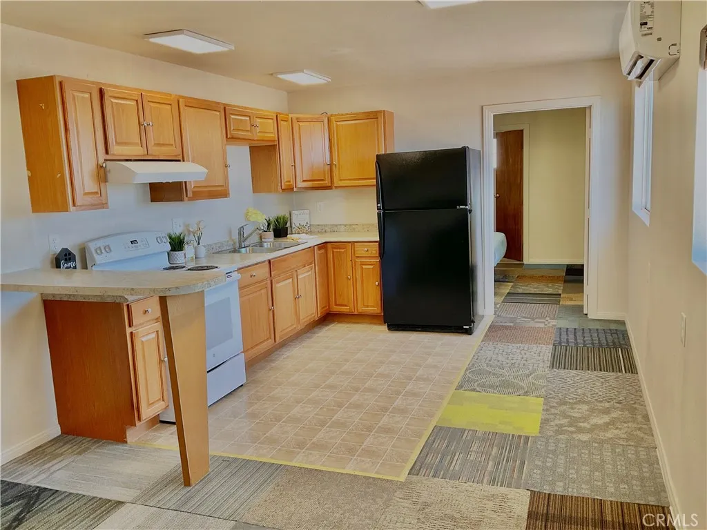 76421 Amboy Road, 29 Palms, California 92277 home-pic-21