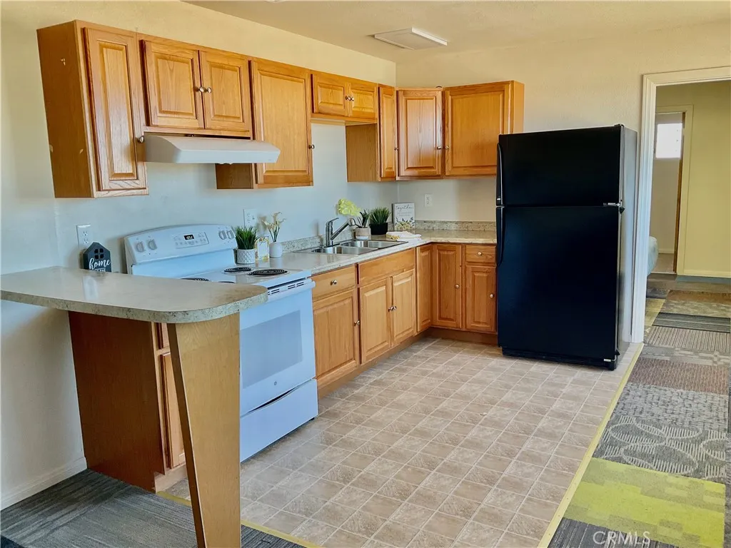 76421 Amboy Road, 29 Palms, California 92277 home-pic-39