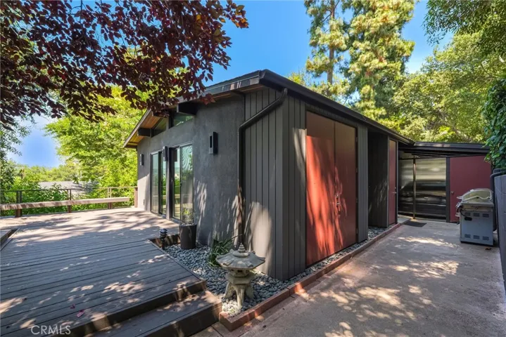 6305 Lomitas Drive, Los Angeles, California 90042
