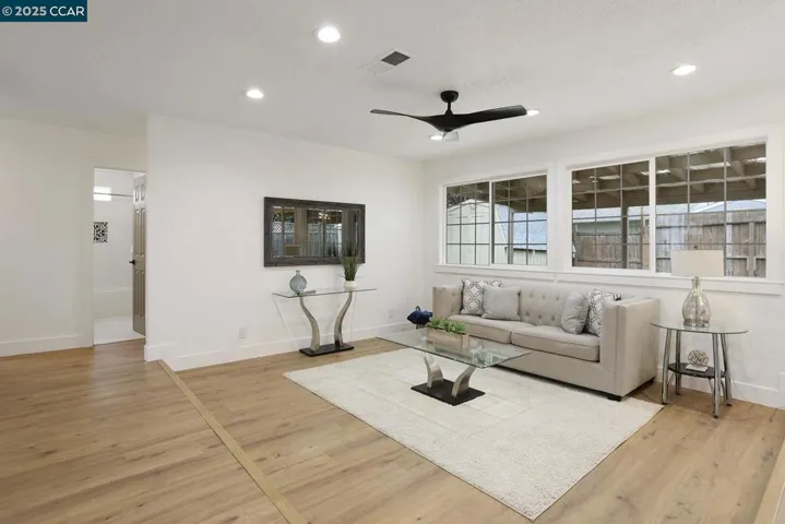 7833 Santa Barbara Drive, Rohnert Park, California 94928-4083