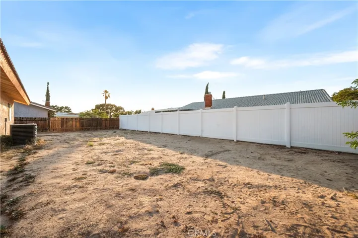 15164 Mesquite Avenue, Victorville, California 92394