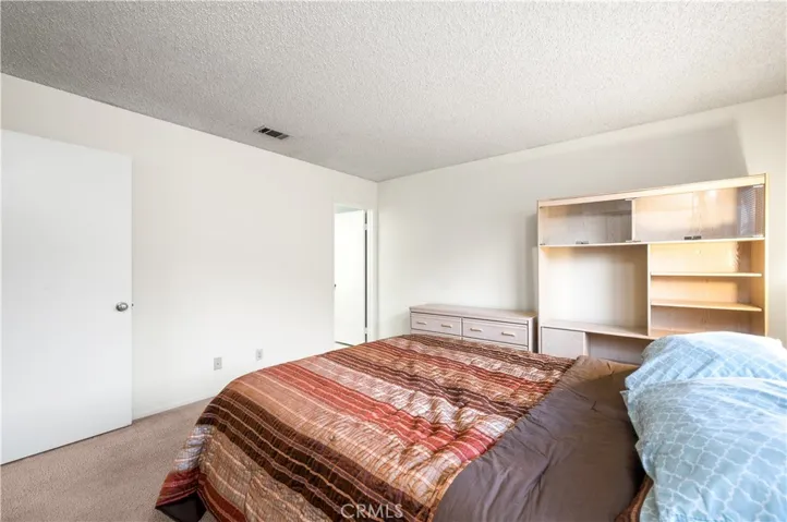15164 Mesquite Avenue, Victorville, California 92394