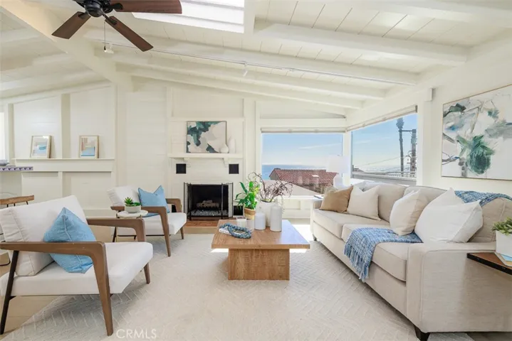 1225 Gaviota Drive, Laguna Beach, California 92651