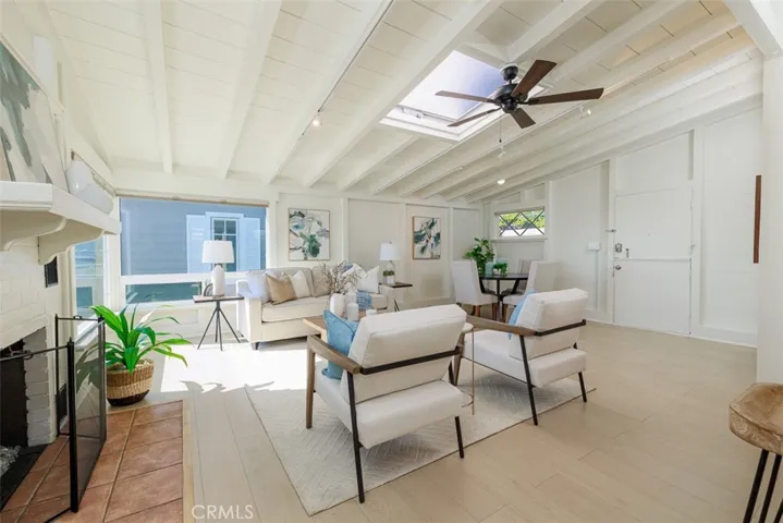 1225 Gaviota Drive, Laguna Beach, California 92651