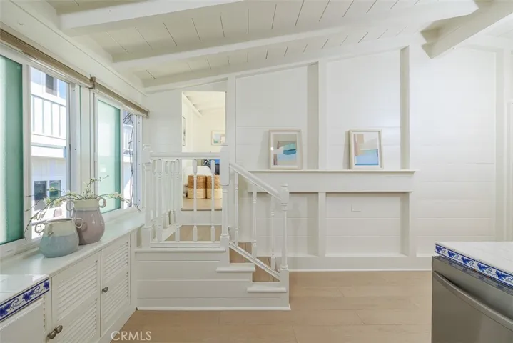 1225 Gaviota Drive, Laguna Beach, California 92651