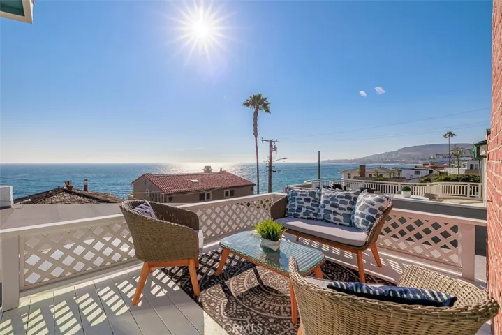 1225 Gaviota Drive, Laguna Beach, California 92651