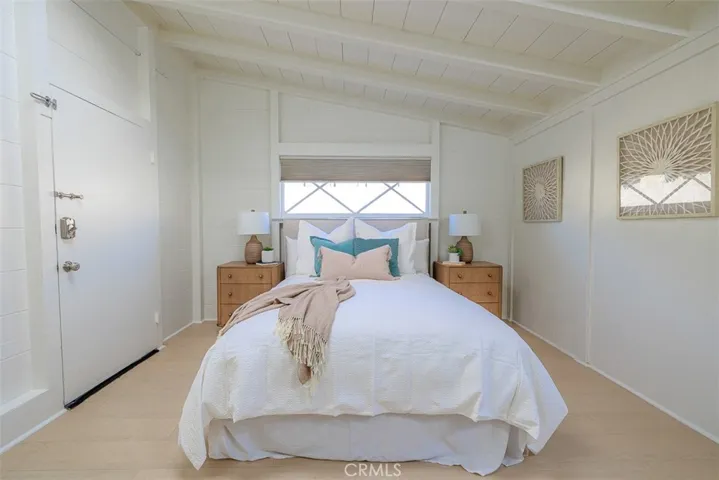 1225 Gaviota Drive, Laguna Beach, California 92651
