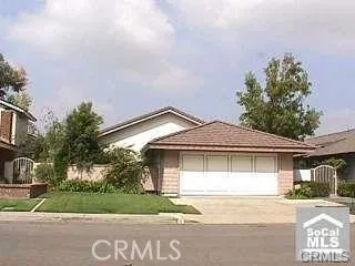 8 Robin, Irvine, California 92604, 3 Bedrooms Bedrooms, ,2 BathroomsBathrooms,Residential Lease,For Rent,Robin,OC25161260