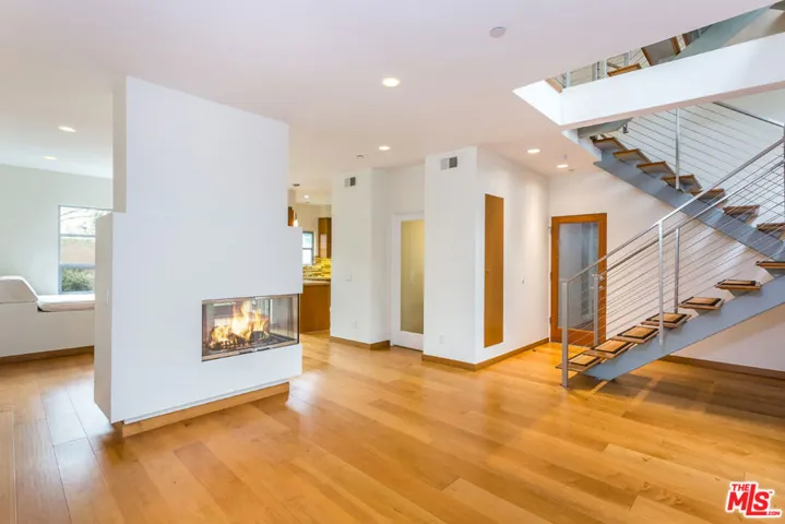 126 Pacific Street 4, Santa Monica, California 90405