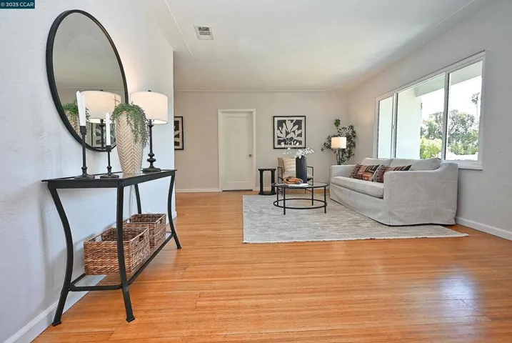 10 Westminster Place, Lafayette, California 94549
