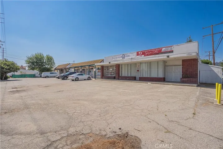810 Jarrow Avenue, Hacienda Heights, California 91745