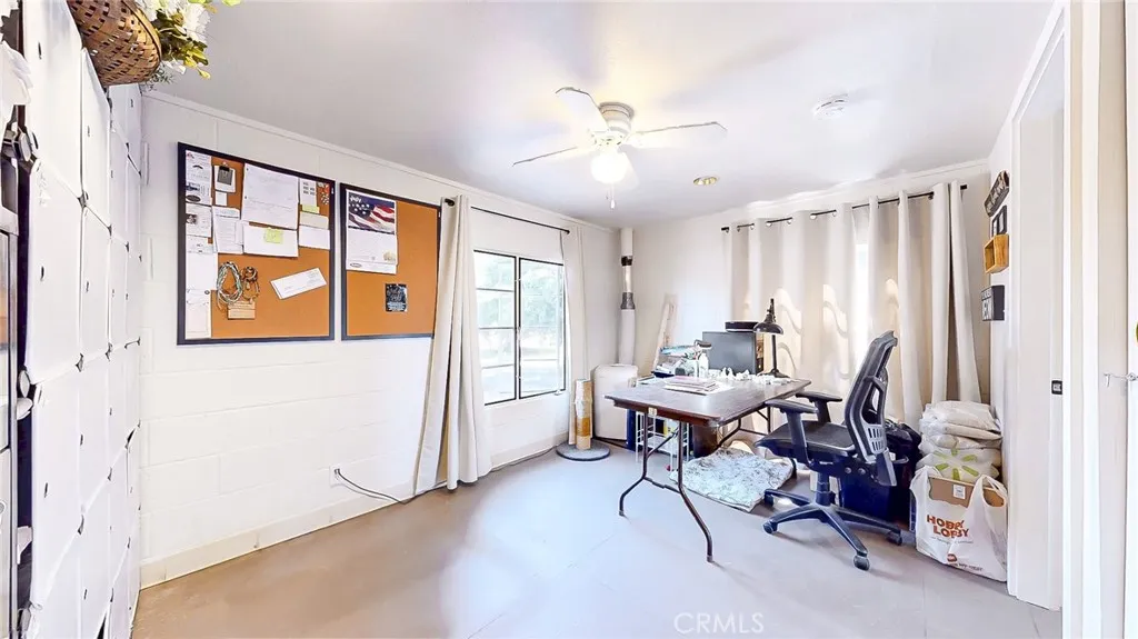 upstairs office/bedroom