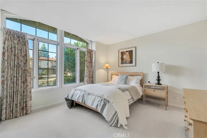 18830 Beechtree Lane, Porter Ranch, California 91326