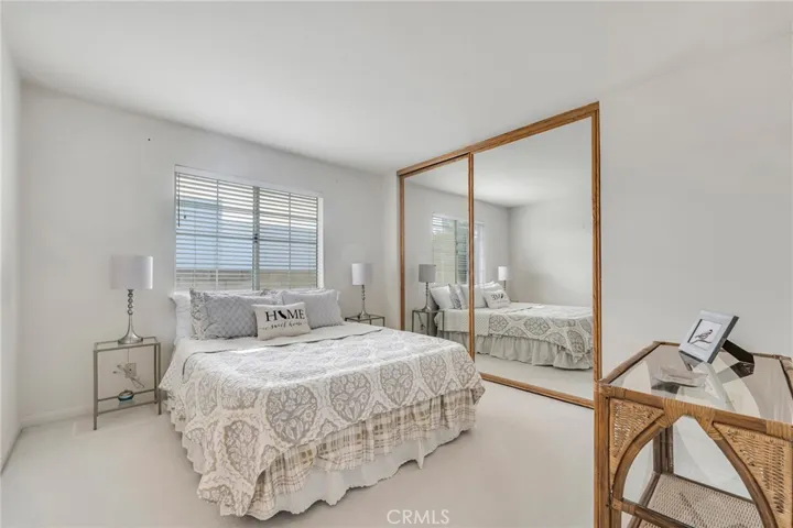 18830 Beechtree Lane, Porter Ranch, California 91326