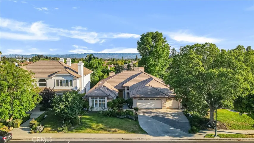 18830 Beechtree Lane, Porter Ranch, California 91326