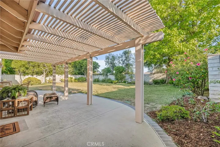18830 Beechtree Lane, Porter Ranch, California 91326