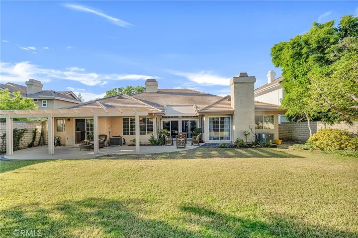 18830 Beechtree Lane, Porter Ranch, California 91326