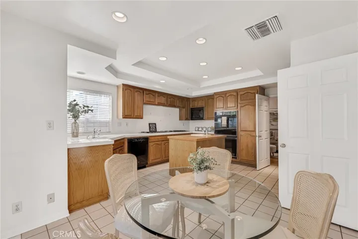 18830 Beechtree Lane, Porter Ranch, California 91326