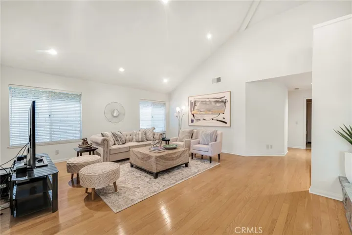 18830 Beechtree Lane, Porter Ranch, California 91326