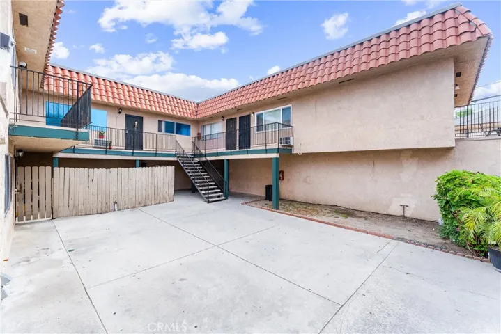 1512 S Ninth Street, Anaheim, California 92802