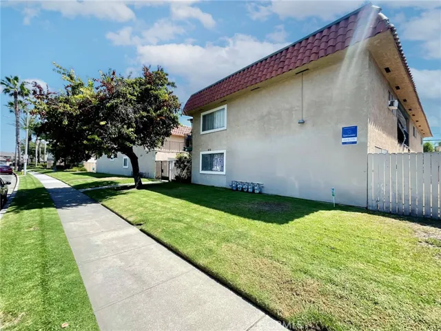 1512 S Ninth Street, Anaheim, California 92802
