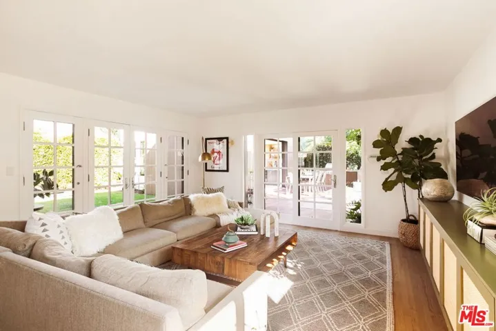 12518 Everglade Street, Los Angeles, California 90066
