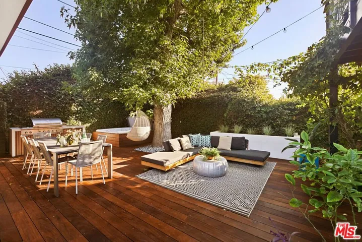 12518 Everglade Street, Los Angeles, California 90066