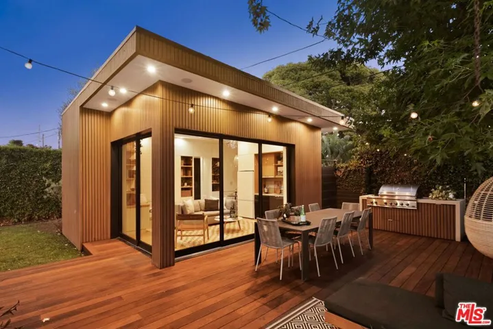12518 Everglade Street, Los Angeles, California 90066
