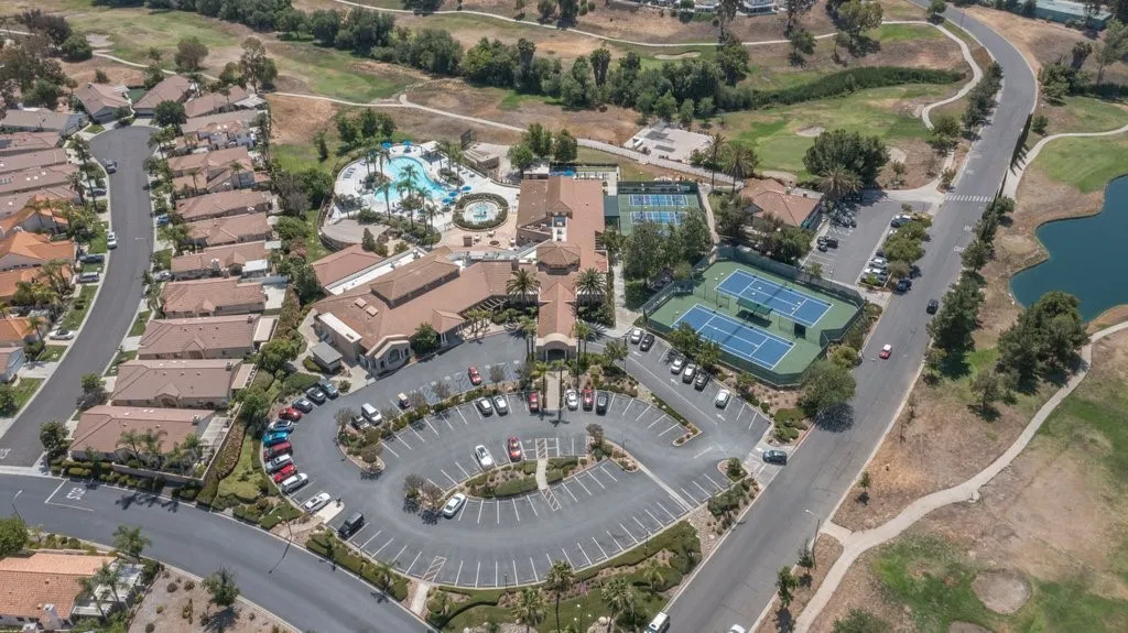 23825 Corte Picante, Murrieta, California 92562 home-pic-48