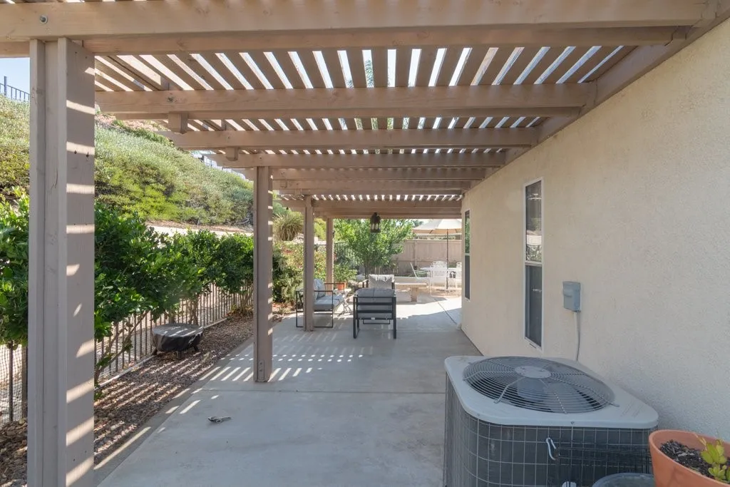 23825 Corte Picante, Murrieta, California 92562 home-pic-31