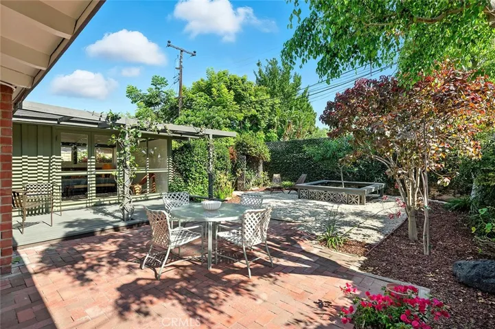 7108 E Mezzanine Way, Long Beach, California 90808