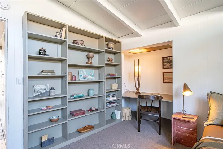 7108 E Mezzanine Way, Long Beach, California 90808