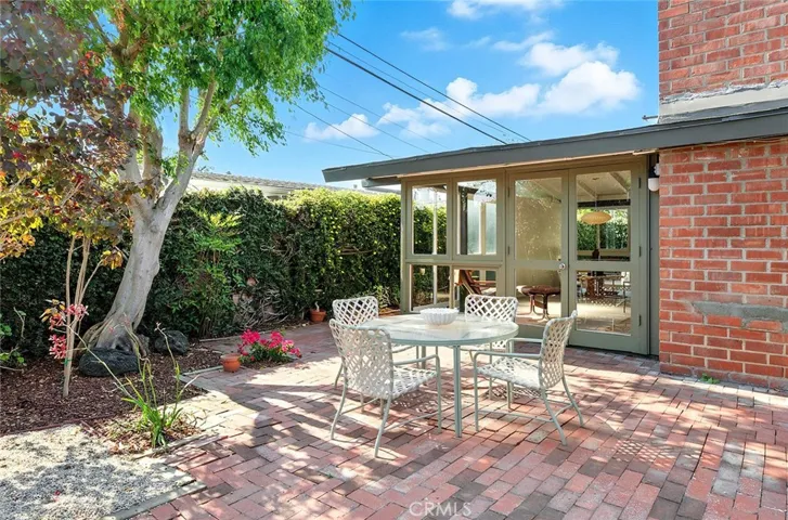 7108 E Mezzanine Way, Long Beach, California 90808