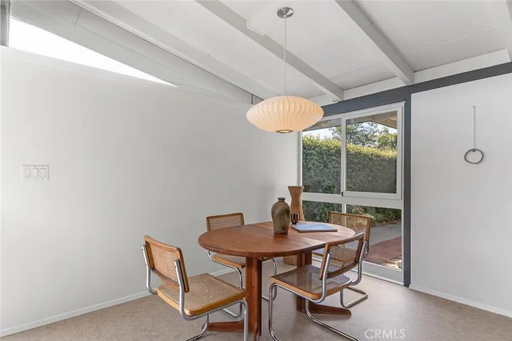 7108 E Mezzanine Way, Long Beach, California 90808