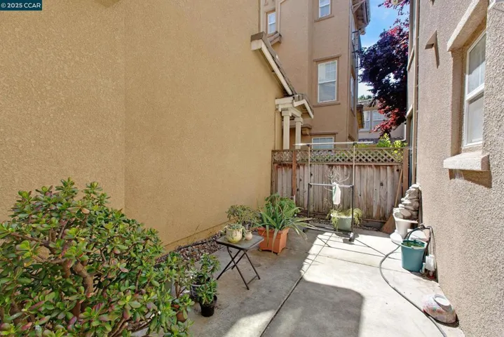 5349 Eagle Court, Richmond, California 94806