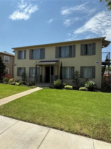 4443 Linden Avenue, Long Beach, California 90807