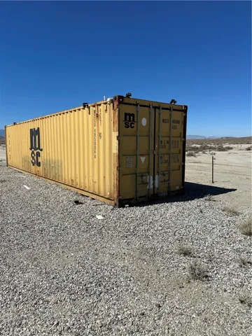 Storage container