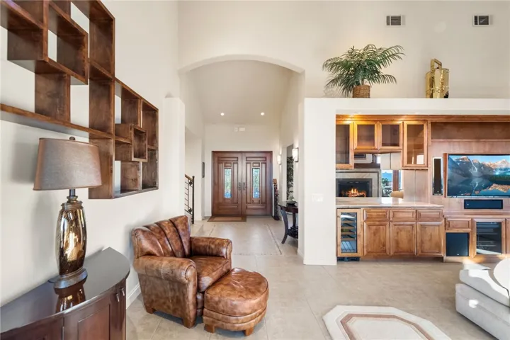 45250 Tomasito Circle, Temecula, California 92590