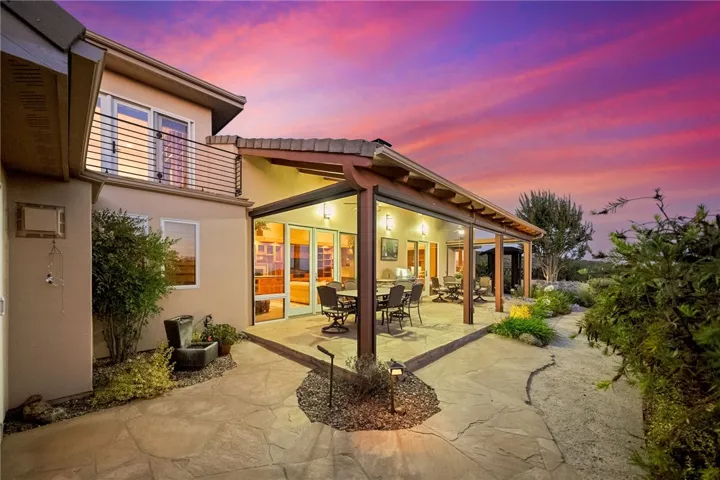 45250 Tomasito Circle, Temecula, California 92590