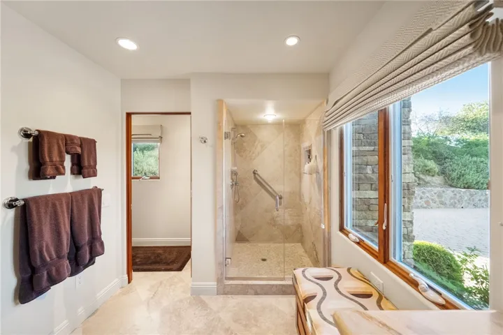 45250 Tomasito Circle, Temecula, California 92590
