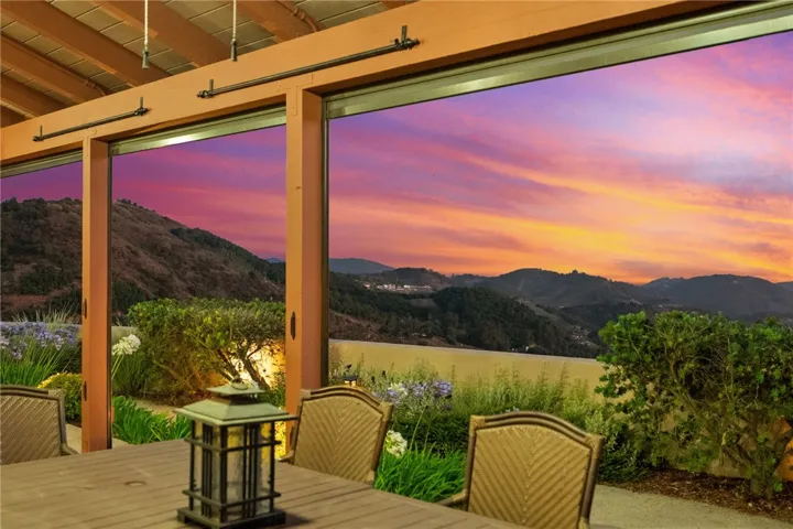 45250 Tomasito Circle, Temecula, California 92590