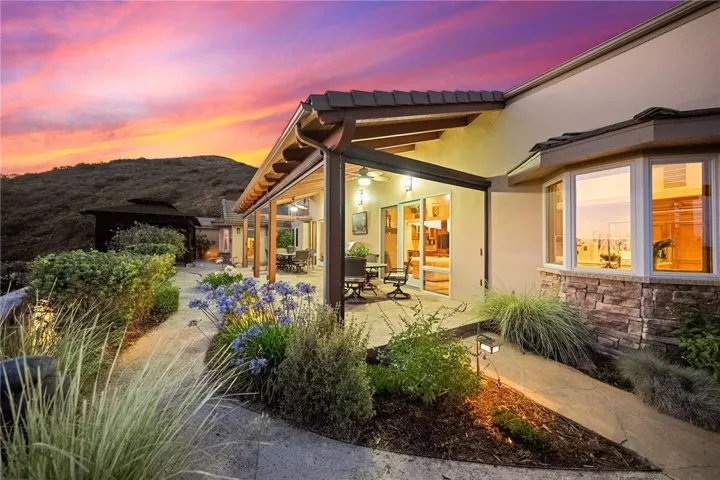 45250 Tomasito Circle, Temecula, California 92590
