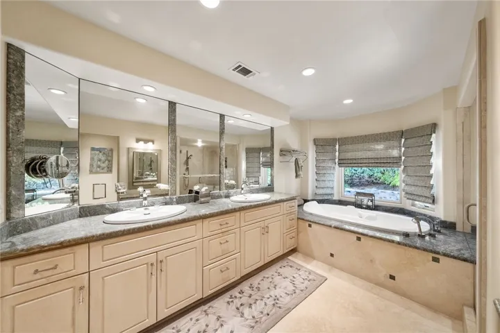 45250 Tomasito Circle, Temecula, California 92590
