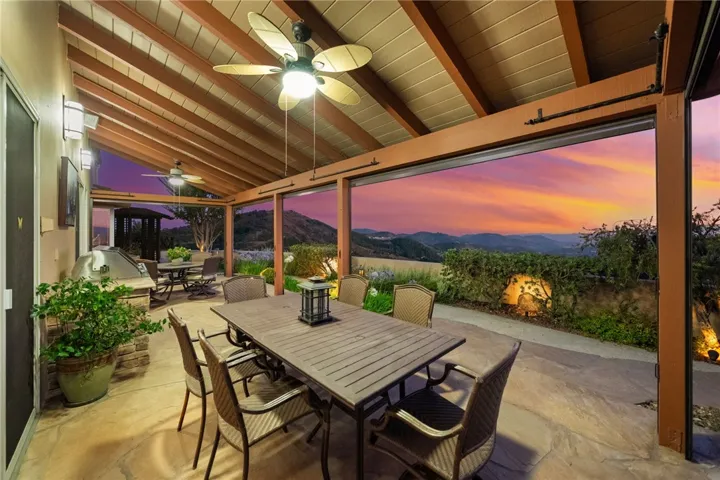45250 Tomasito Circle, Temecula, California 92590